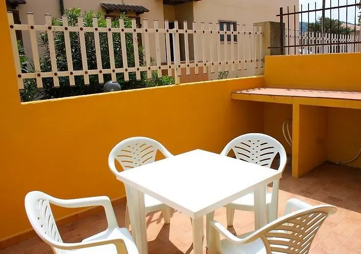 A.I.R. Isola Rossa Borgo Di Mare Aparthotel Italy
