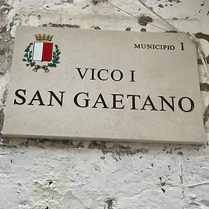 Corte San Gaetano , Bari Italie