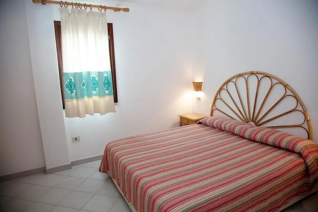 Aparthotel A.I.R. Isola Rossa Borgo Di Mare Italie