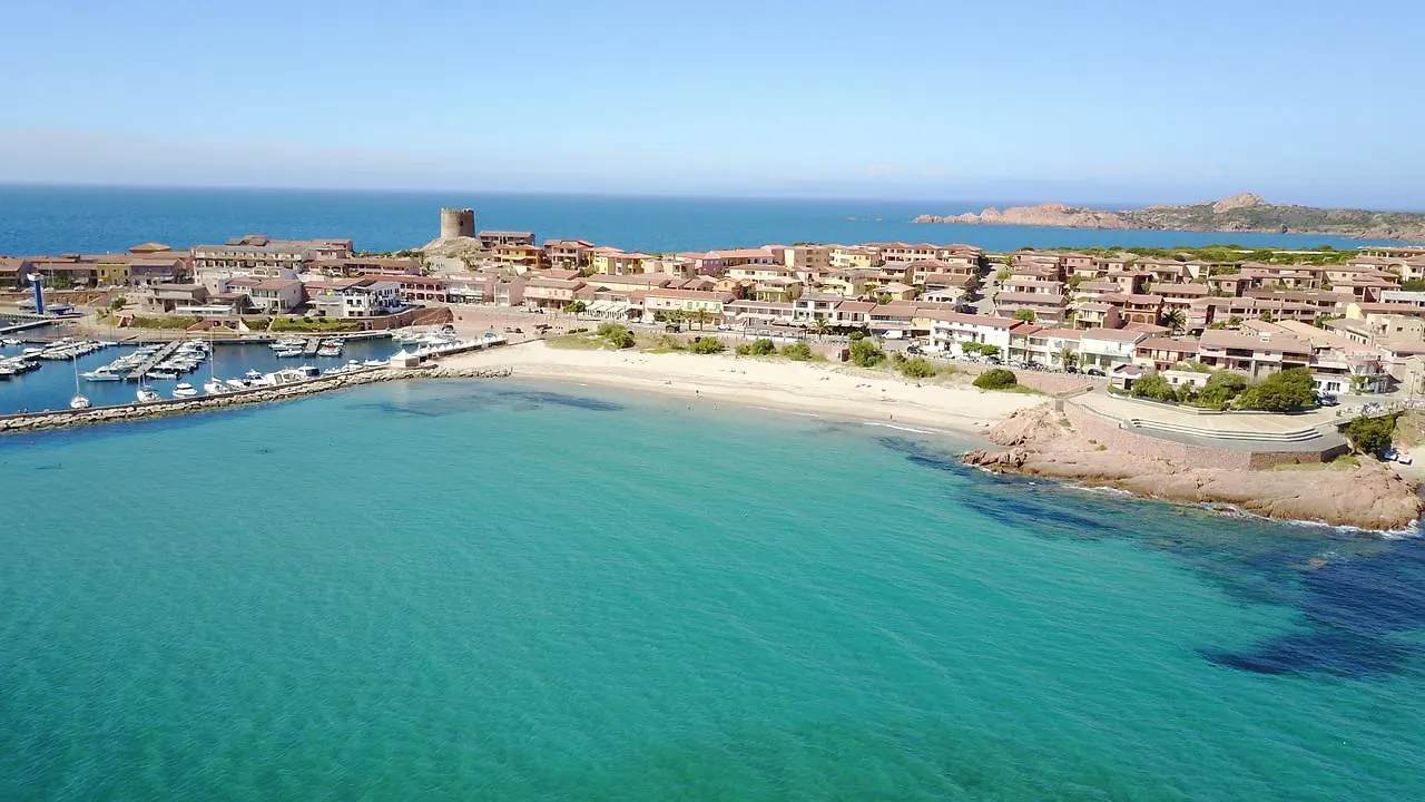 Aparthotel A.I.R. Isola Rossa Borgo Di Mare