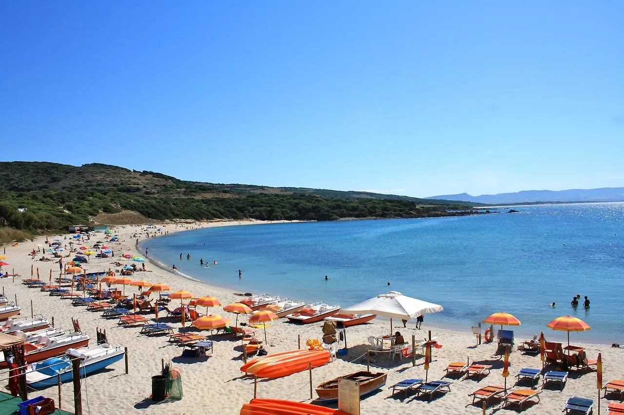 Aparthotel A.I.R. Isola Rossa Borgo Di Mare