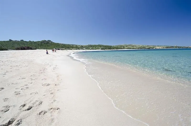Aparthotel A.I.R. Isola Rossa Borgo Di Mare 2*,